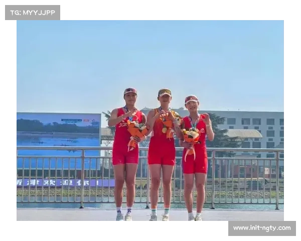 皮划艇静水世青赛葡萄牙赛场条件优越 运动员表现出色创造佳绩 皮划艇静水世青赛葡萄牙赛场条件优越 运动员表现出色创造佳绩